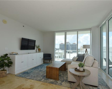 1819 Se 17th Street - Photo Thumbnail 8