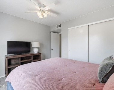 1735 E Stephens Drive - Photo Thumbnail 21