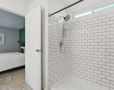 1735 E Stephens Drive - Photo Thumbnail 28