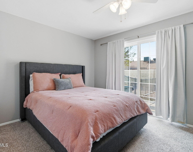 1735 E Stephens Drive - Photo Thumbnail 20