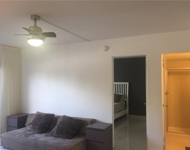 3220 Bayview Drive Ne - Photo Thumbnail 15