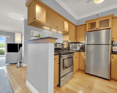 6520 N Ocean Boulevard - Photo Thumbnail 12