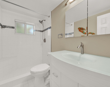 6520 N Ocean Boulevard - Photo Thumbnail 20
