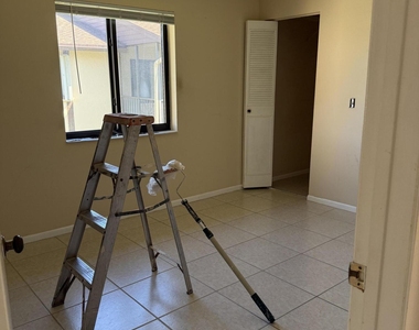 211 Pine Hov Circle - Photo Thumbnail 5