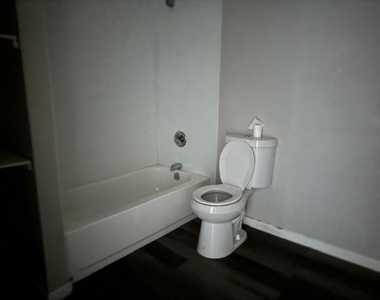 2932 Haynie #d Street - Photo Thumbnail 7
