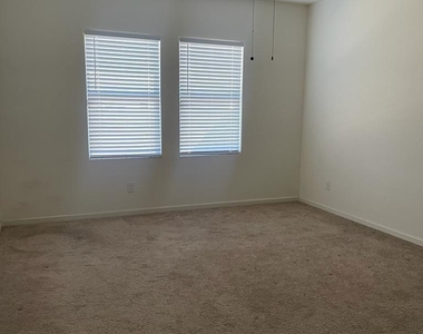 501 Swift Current Drive - Photo Thumbnail 5