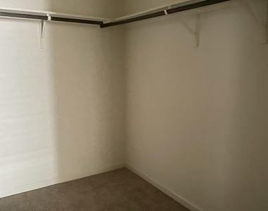 501 Swift Current Drive - Photo Thumbnail 10