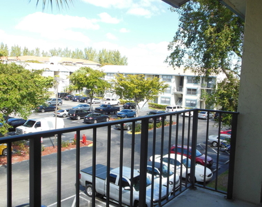 728 Executive Center Drive - Photo Thumbnail 14