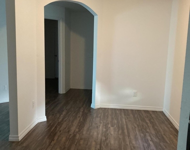 2238 S Caspian Drive - Photo Thumbnail 18
