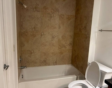3370 N Pinewalk Drive N - Photo Thumbnail 34
