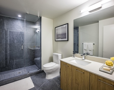 286 Nw 29th Street - Photo Thumbnail 15