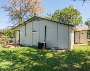 4024 Frazier Avenue - Photo Thumbnail 20