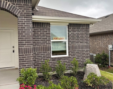 1612 Tin Roof Road - Photo Thumbnail 2