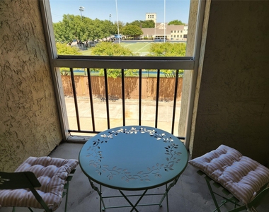 4800 W Lovers Lane - Photo Thumbnail 21