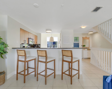 260 Ne 3rd Street - Photo Thumbnail 18