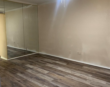 14333 Preston Road - Photo Thumbnail 6