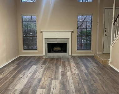 14333 Preston Road - Photo Thumbnail 4