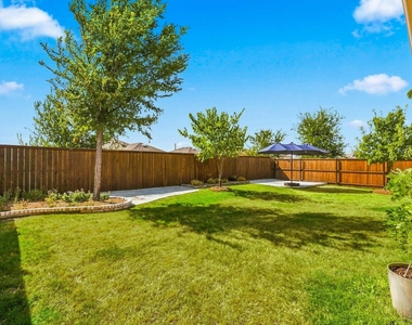2613 Wayne Avenue - Photo Thumbnail 27