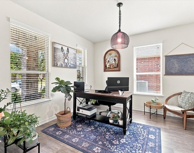 2613 Wayne Avenue - Photo Thumbnail 7