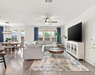 2613 Wayne Avenue - Photo Thumbnail 2