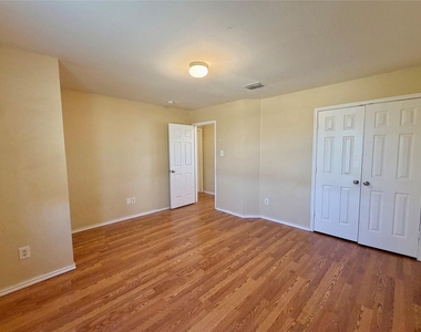 2732 Ingram Circle - Photo Thumbnail 18