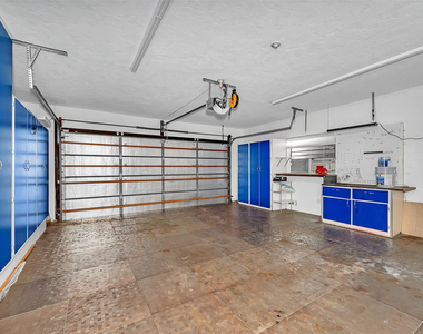 2427 Sea Island Drive - Photo Thumbnail 34