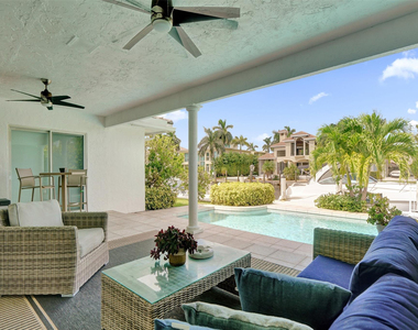 2427 Sea Island Drive - Photo Thumbnail 37