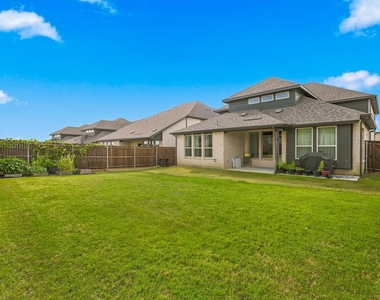 1717 Canals Drive - Photo Thumbnail 28