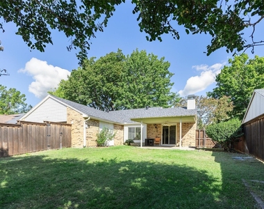 1512 Jabbet Drive - Photo Thumbnail 25