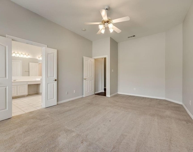 4911 Lakeland Drive - Photo Thumbnail 16