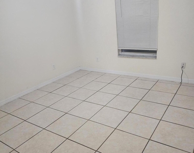 4480 Timber Ridge Lane - Photo Thumbnail 5
