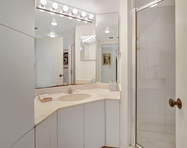 100 Se 5th Avenue - Photo Thumbnail 27