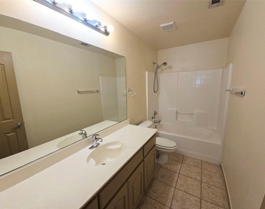 10945 Hawks Landing Road - Photo Thumbnail 18