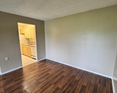 1167 Benoist Farms Road - Photo Thumbnail 1