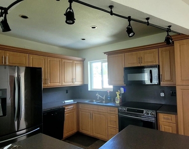 4330 Sw 10th Street - Photo Thumbnail 25