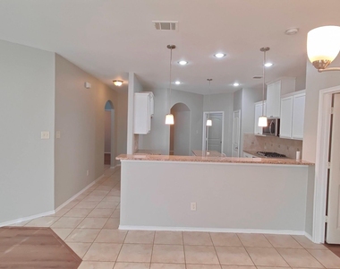516 Rustic Oak Lane - Photo Thumbnail 8