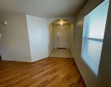 5413 Emmeryville Lane - Photo Thumbnail 1