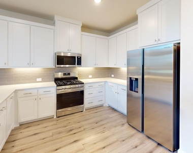 13242 Teton Street - Photo Thumbnail 3