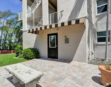 5911 Ne 14th Lane - Photo Thumbnail 22