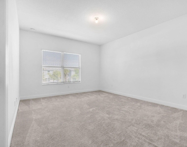 540 Sanderling Circle - Photo Thumbnail 10