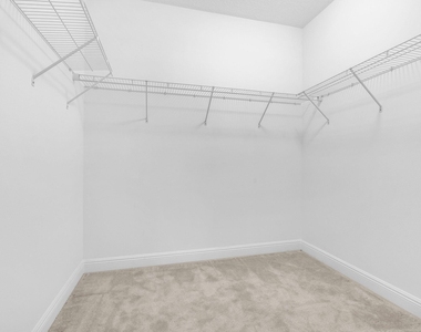 540 Sanderling Circle - Photo Thumbnail 13