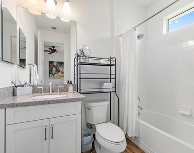 518 Carrara Court - Photo Thumbnail 19
