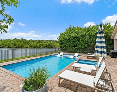 518 Carrara Court - Photo Thumbnail 24