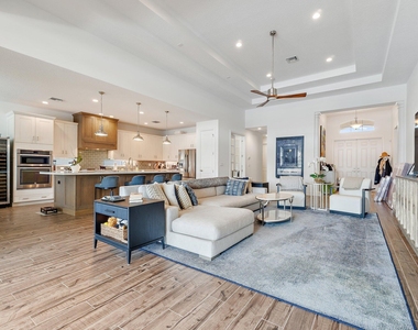 518 Carrara Court - Photo Thumbnail 9