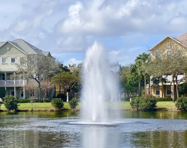 335 E Thatch Palm Circle - Photo Thumbnail 15