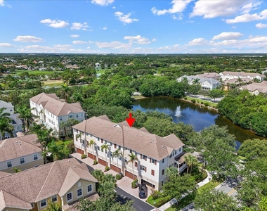 335 E Thatch Palm Circle - Photo Thumbnail 28