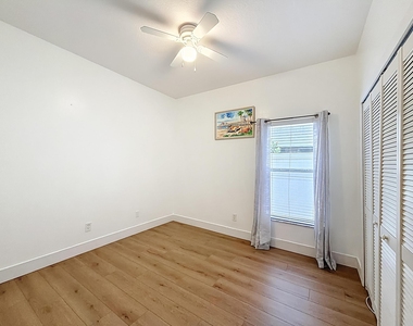 1143 Canoe Point - Photo Thumbnail 58
