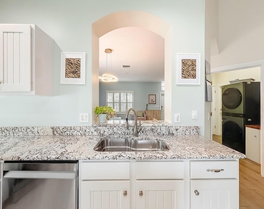 1143 Canoe Point - Photo Thumbnail 22