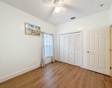 1143 Canoe Point - Photo Thumbnail 59