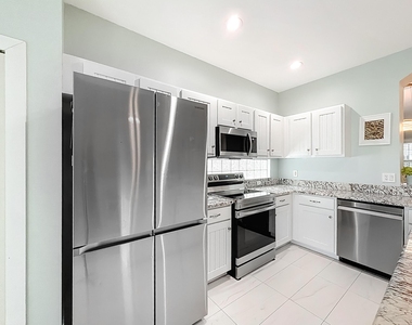 1143 Canoe Point - Photo Thumbnail 29